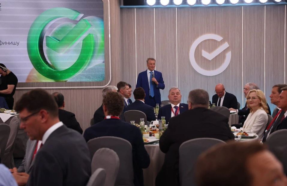 Герман Греф: Никогда нельзя терять фокус на людей, ради которых мы работаем